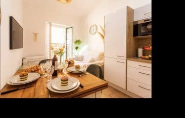 Alpes-Maritimes (06) Villefranche-sur-Mer vieille ville