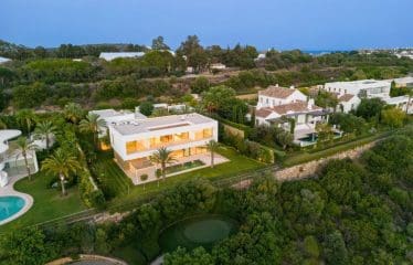 Magnifique villa de luxe située à côté du parcours de golf Finca Cortesin