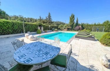 Splendide propriété pleine de charme située à Cecina