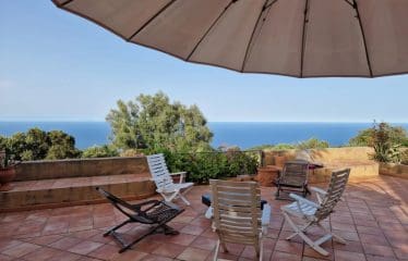 EXCLUSIVITÉ   Belle Propriété vue mer époustouflante , sur les hauteurs de SOLENZARA