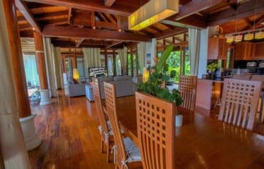 Très belle Villa située à Phuket proche de la plage