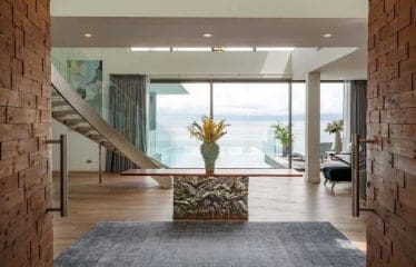 Villa extraordinaire située à Layan