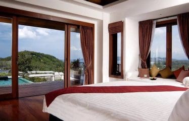 Very beautiful villa located in a luxury domain in Surin