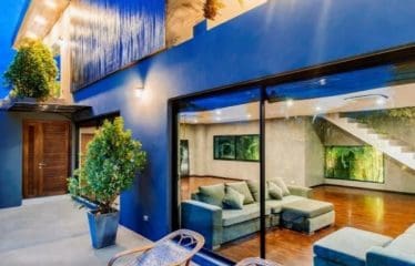 Sublime villa située à Saraphi