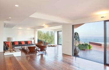 Somptueuse Propriété avec 5 chambres vue mer et accès à la plage à Joá