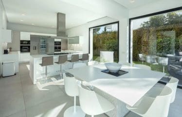 Splendide propriété moderne située à Nueva andalucia