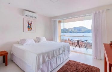 Magnifica proprietà sul lungomare ad Angra dos Reis