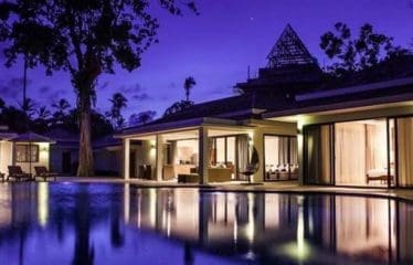 Très belle villa de luxe située en bord de mer à Ko Samui