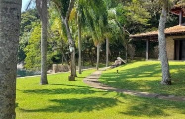 Île de 14 hectares à vendre à Rio-De-Janeiro