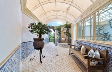Magnifique Propriété Villa De Luxe Unique En Bord De Mer