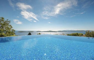 Villa moderne avec vue sur la mer à Hvar