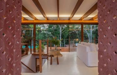 Villa forestière de luxe de 5 chambres à vendre à Trancoso