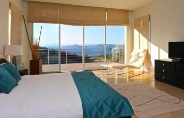 Splendide villa avec une vue panoramique sur l&rsquo;océan