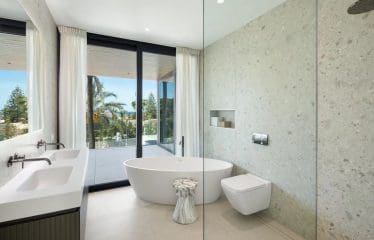 MERVEILLEUSE VILLA À DEUX PAS DE L&rsquo;EBACH À MARBELLA EST