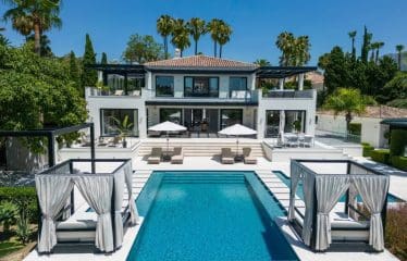Magnifique villa de luxe située à Nueva Andalucia
