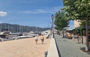 Magnifique et  unique  villa  dans la nature à 5 minutes de la plage de la ROYA