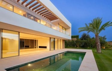 Magnifique villa de luxe située à côté du parcours de golf Finca Cortesin