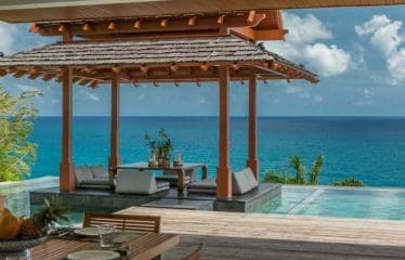 Très belle villa de style contemporaine avec vue sur la mer