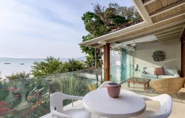 Magnifique Manoir sur le front de mer à Buzios