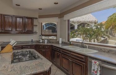 Grande villa avec une vue sur l&rsquo;océan située à Ocotal