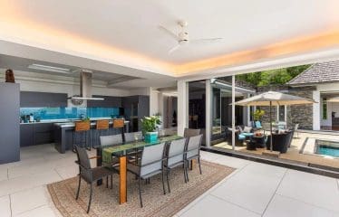 Magnifique villa avec une vue splendide sur la mer située à Layan