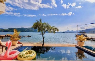 Magnifica proprietà sul lungomare ad Angra dos Reis