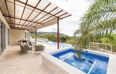 Belle villa moderne avec vue sur la mer située à Sardinal