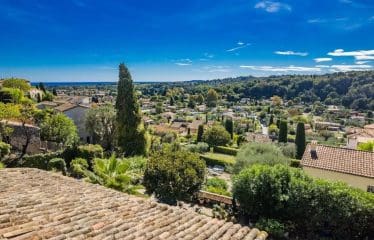 Luxueux Mas en pierre du 18ème siècle avec piscine chauffée – Propriété unique à Biot