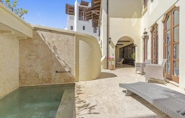 Très belle maison moderne avec une vue sur l&rsquo;océan
