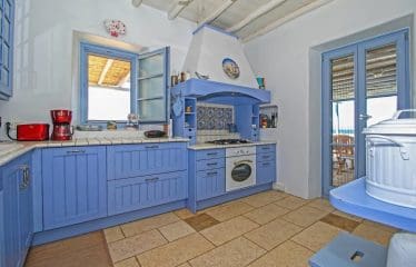 Très belle villa de luxe avec une vue imprenable sur la mer située à Paros