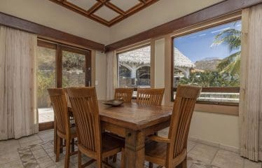 Grande villa avec une vue sur l&rsquo;océan située à Ocotal