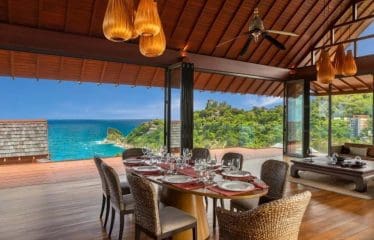 Très belle villa de style contemporaine avec vue sur la mer