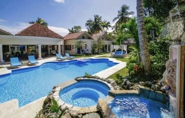 Splendide propriété située en bord de mer