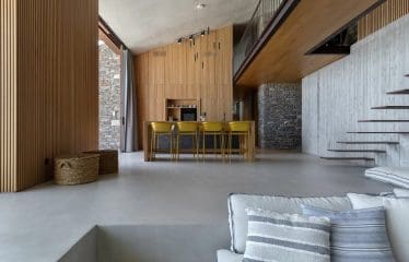 superbe villa au design architectural distinctif sur l’île de Sérifos.