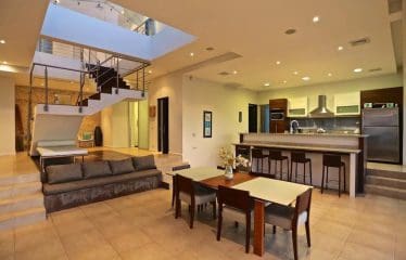 Splendide villa avec une vue panoramique sur l&rsquo;océan