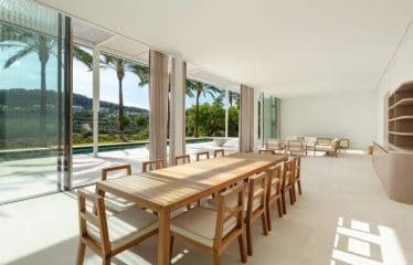 Splendide villa de luxe située au bord du golf