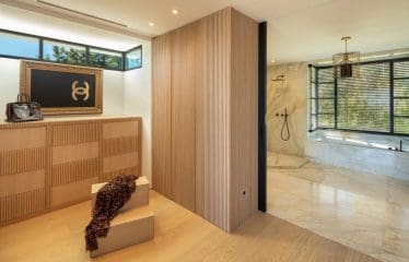 Très belle villa de luxe moderne située à Marbella