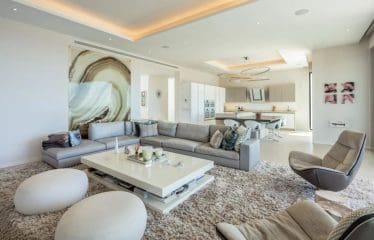 Magnifique propriété contemporaine exclusive d&rsquo;El Herrojo, à La Quinta.