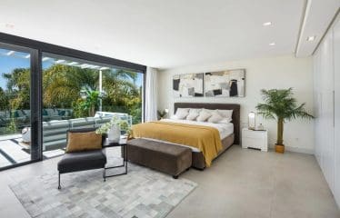 EMPLACEMENT PRIVILÉGIÉ À MARBELLA EST