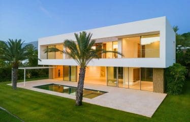 Magnifique villa de luxe située à côté du parcours de golf Finca Cortesin