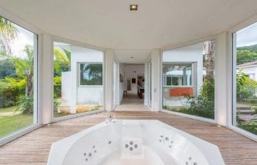 Très belle villa à vendre située à Porto Bello