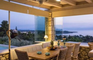 Belle Villa  à Kranidi Ververoda  Vue Mer 