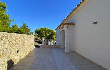 Très belle Villa individuelle exquise alliant harmonieusement style, confort et fonctionnalité dans un quartier très recherché.