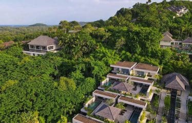 Somptueux penthouse de luxe avec piscine situé à Layan