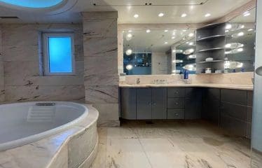 Très belle villa moderne de luxe située à Glyfada