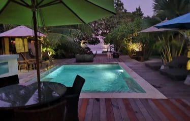 Villa Green Lodge in Moorea on the Beach