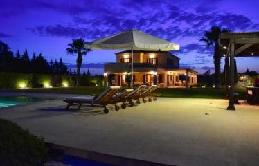 Somptueuse Villa Vue mer sur Petrothalassa