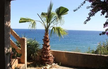 Bella Casa su 2 livelli, sulle Alture del Domaine CALA D'ORO Solenzara