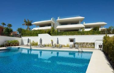 Très belle villa moderne jumelée située à Marbella
