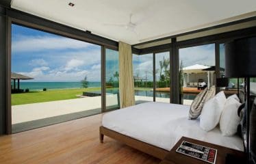 Splendide villa de luxe située en bord de mer